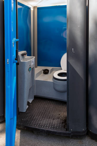 Best Affordable portable toilet rental  in Edwardsville, PA